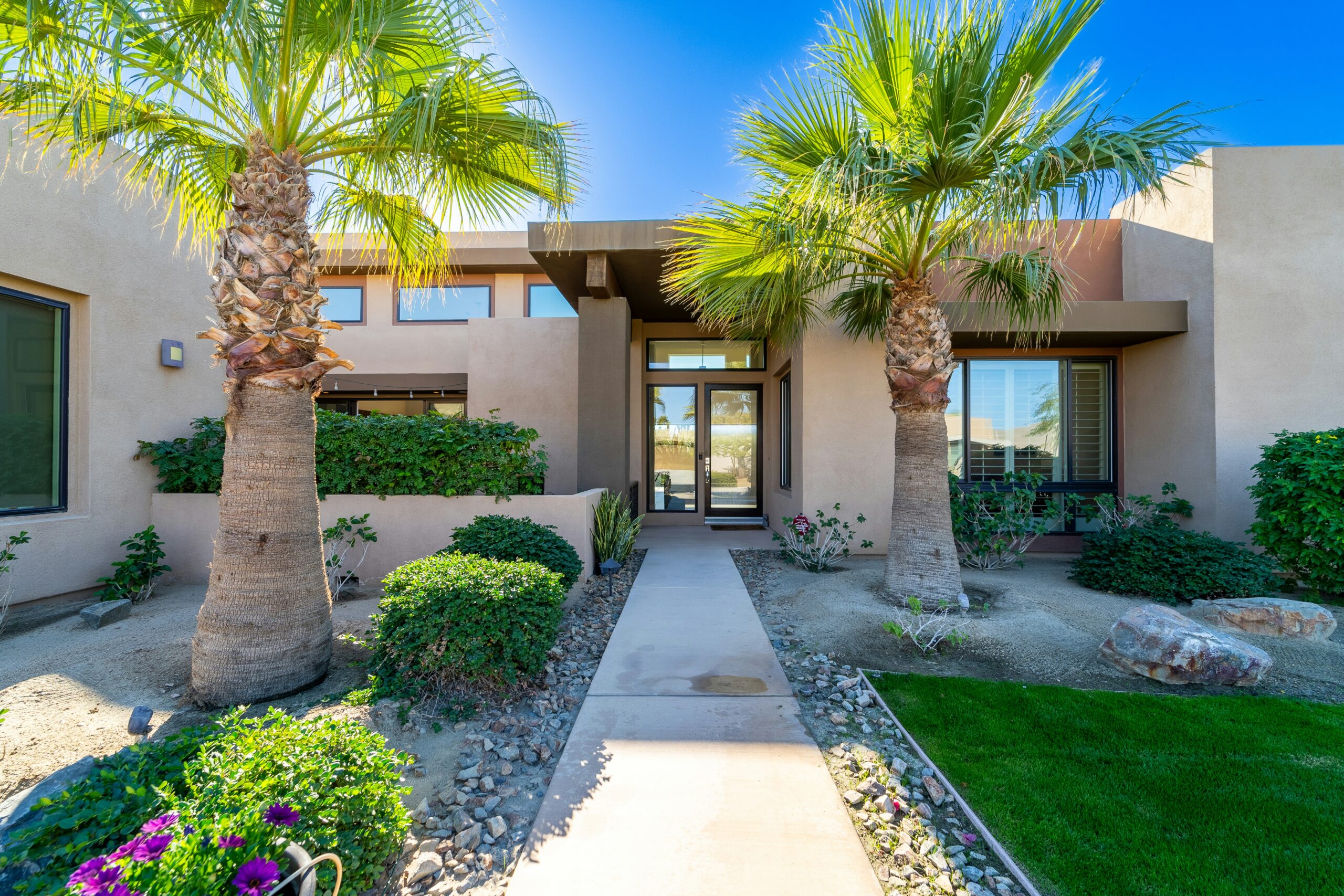 Homes for Sale in Palm Springs, CA